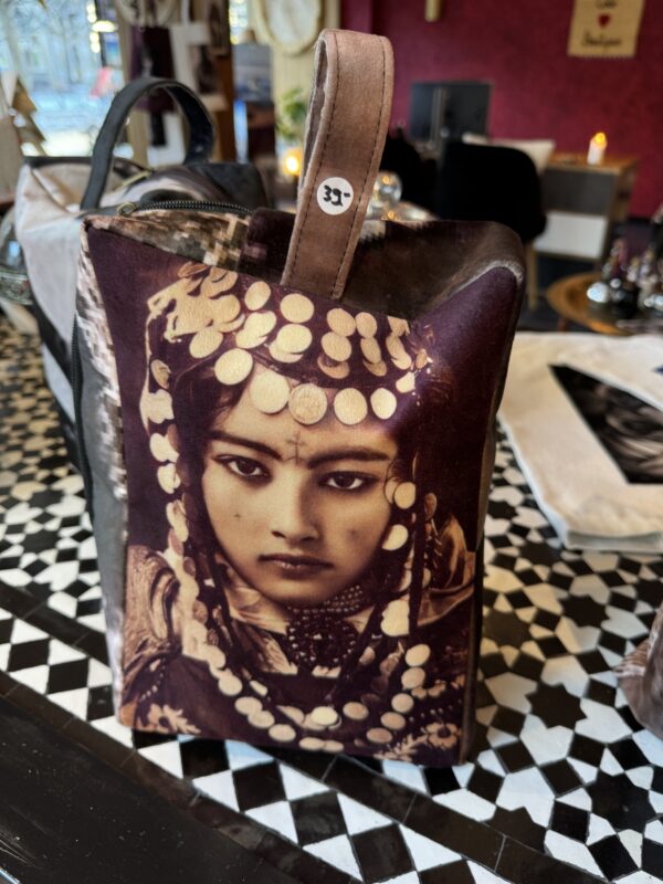 Trousse avec portrait